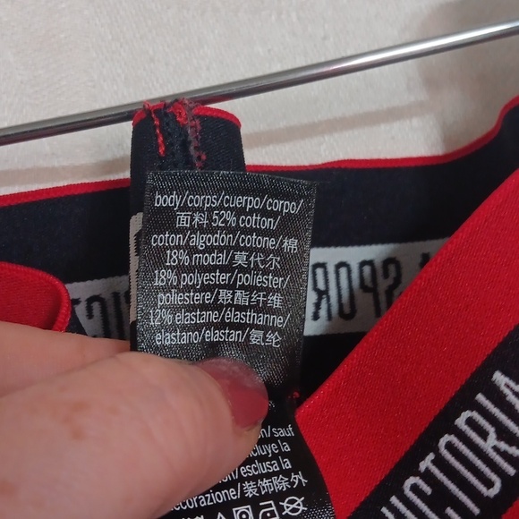 Victoria's Secret Sport Black Red Leggings Size Small - Picture 3 of 5
